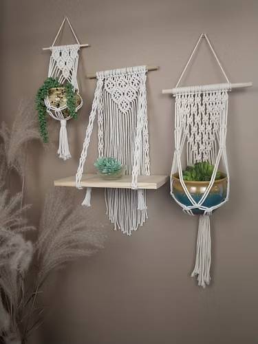 Meesh Drops Wall Shelf